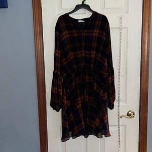 Sandy &Sid-large-burnt orange, and black, button up dress.